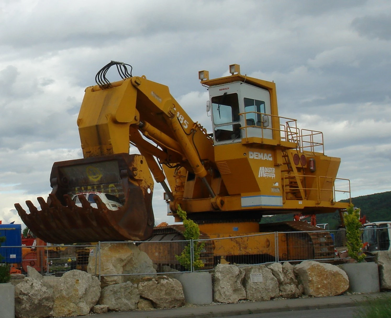 DEMAG Tractor & Construction Plant Wiki The classic vehicle and