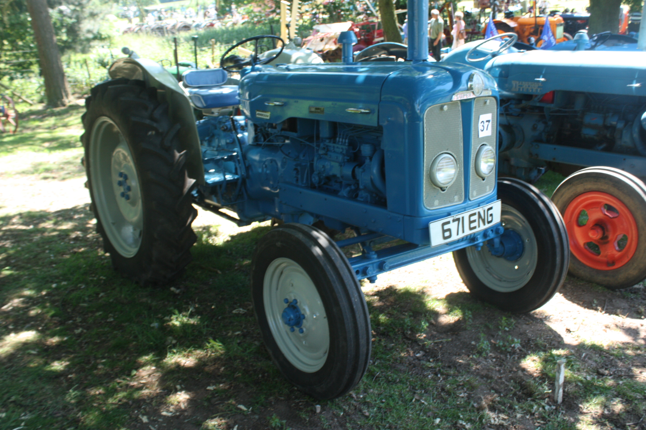 Fordson E1A Major Tractor & Construction Plant Wiki The classic vehicle and machinery wiki Fordson E1A Major Tractor & Construction Plant Wiki The classic vehicle and machinery wiki