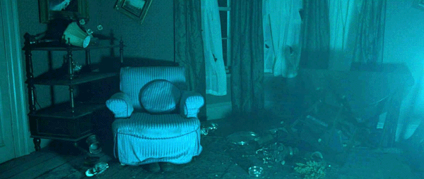 Horace_Slughorn,_disguise_himself_as_a_chair.gif