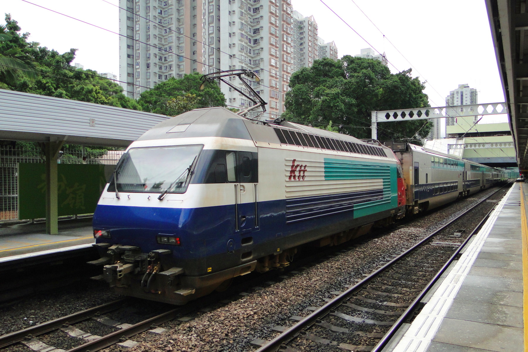 九广通 香港铁路大典