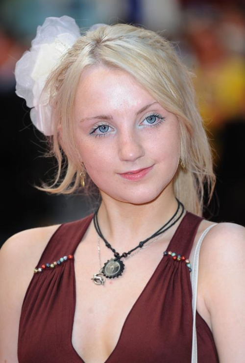 Evanna Lynch As Luna Lovegood Harrypotter Wiki 