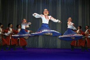 Russian Dancers