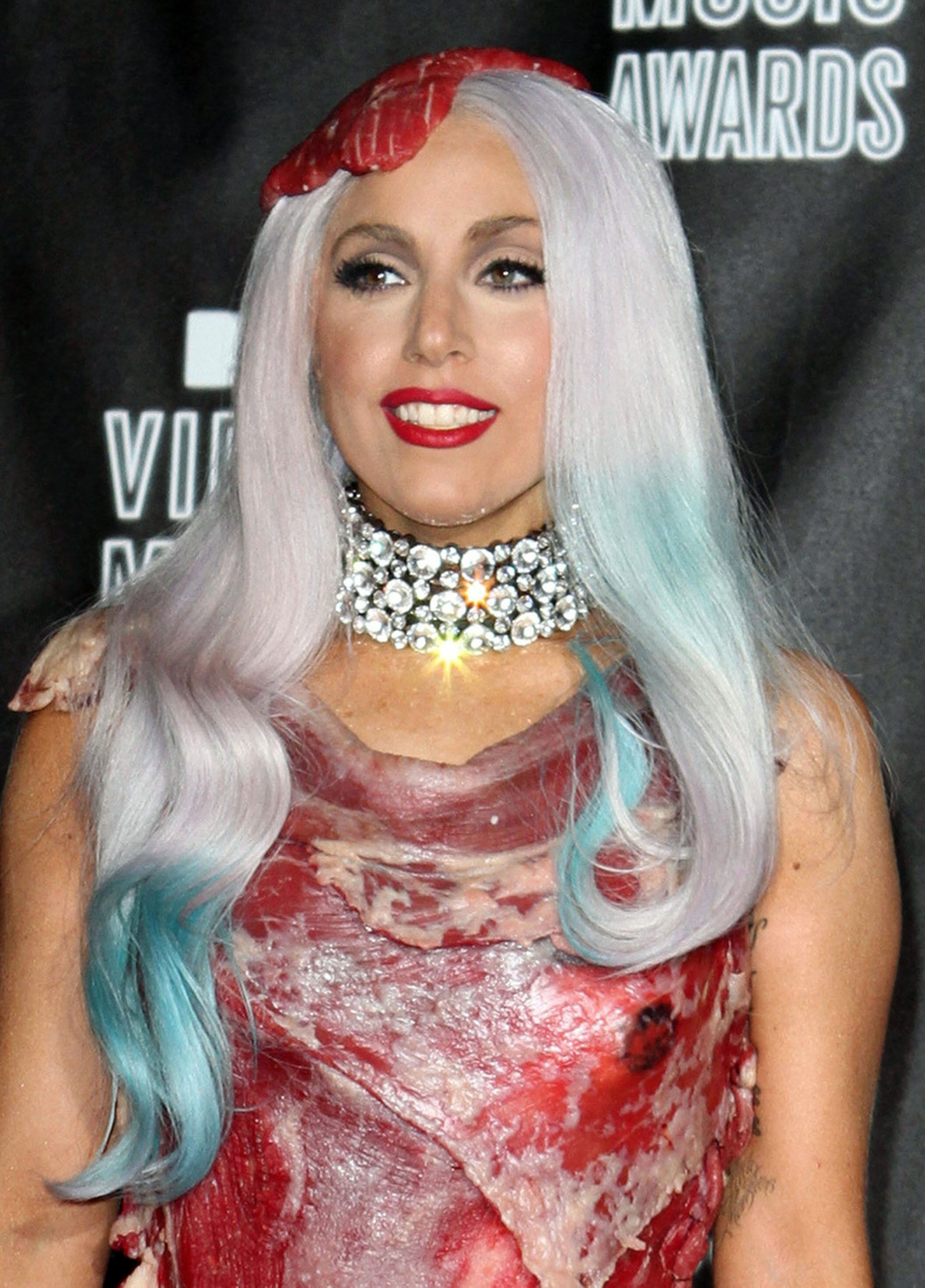 Gaga_Press_Room_05.jpg