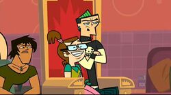 Beth and Duncan in TDA-Aftermath IV