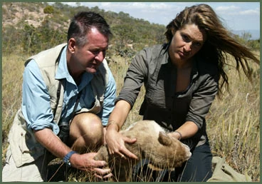 Saba Douglas-Hamilton - Prehistoric Park Wiki