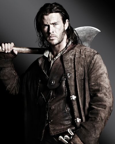 Snow-White-and-the-Huntsman-Chris-Hemsworth-as-The-Huntsman