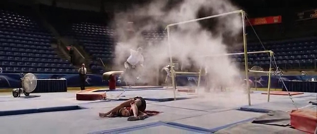 Image - Candice after she snapped her spine.png - Final Destination Wiki