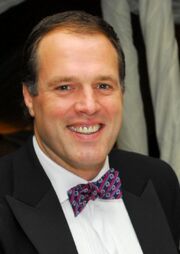 Martin Bayfield