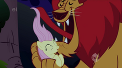 593px-Manticore and Fluttershy S01E02