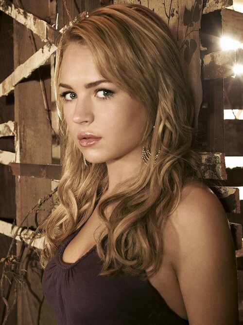 Cassie Blake Wiki The Secret Circle Wikia 3603