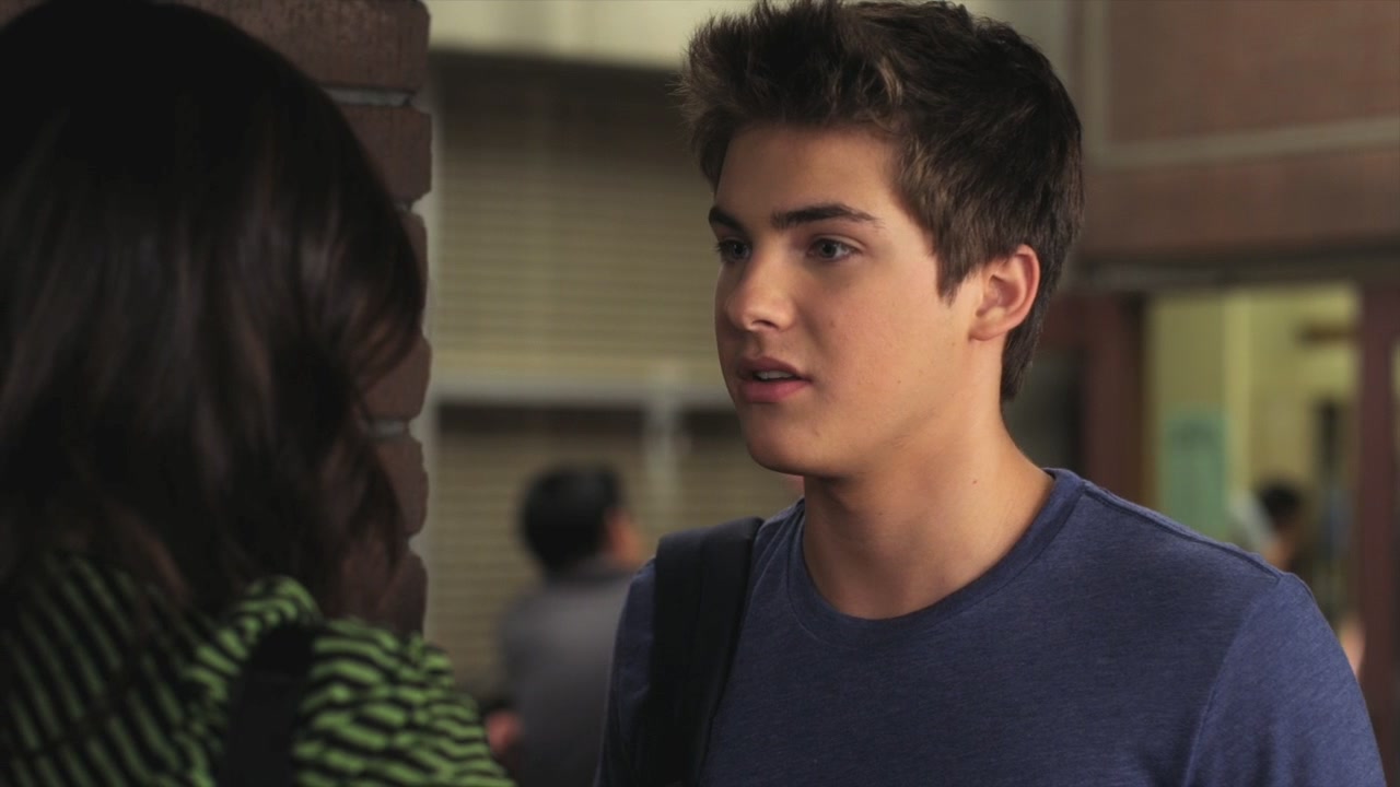 Mike Montgomery Pretty Little Liars Wiki