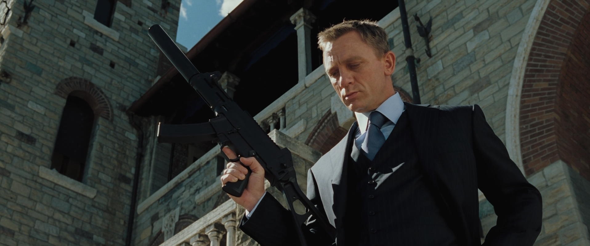 james bond casino royale shooting locations