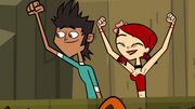 Zoey Mike Cheering