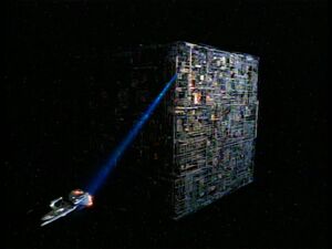 Borg.cube.destroys.the.Melbourne