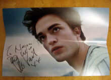 Robert Pattinson sent me back an autograph! (2008)