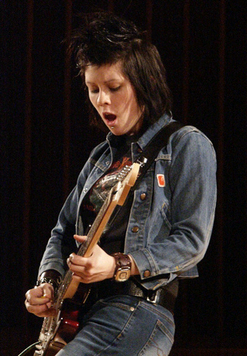 tegan quin height tegan quin height