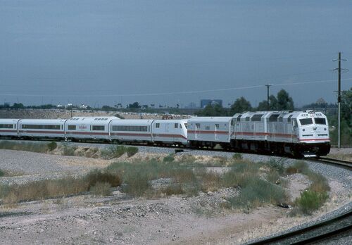 [Bild: 500px-Amtrak_ICE_train_2.jpg]