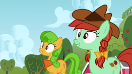 S3E8 Ponies looking at the barn