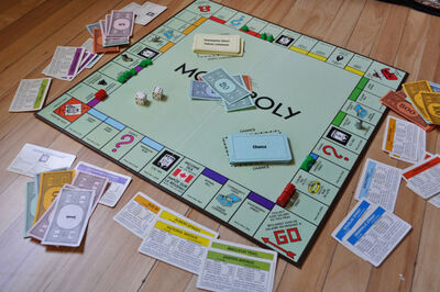 canadian monopoly 2000 release edition 1982