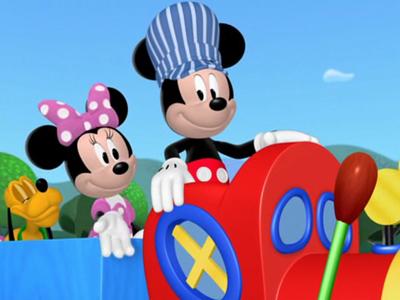 mickey mouse clubhouse ride on train track set