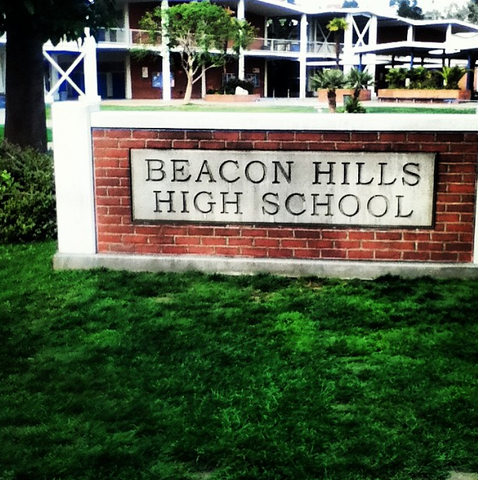 Beacon Hills High School 478px-Teen_Wolf_Season_3_Behind_the_Scenes_Pali_High_School_Beacon_Hills_HS_Sign