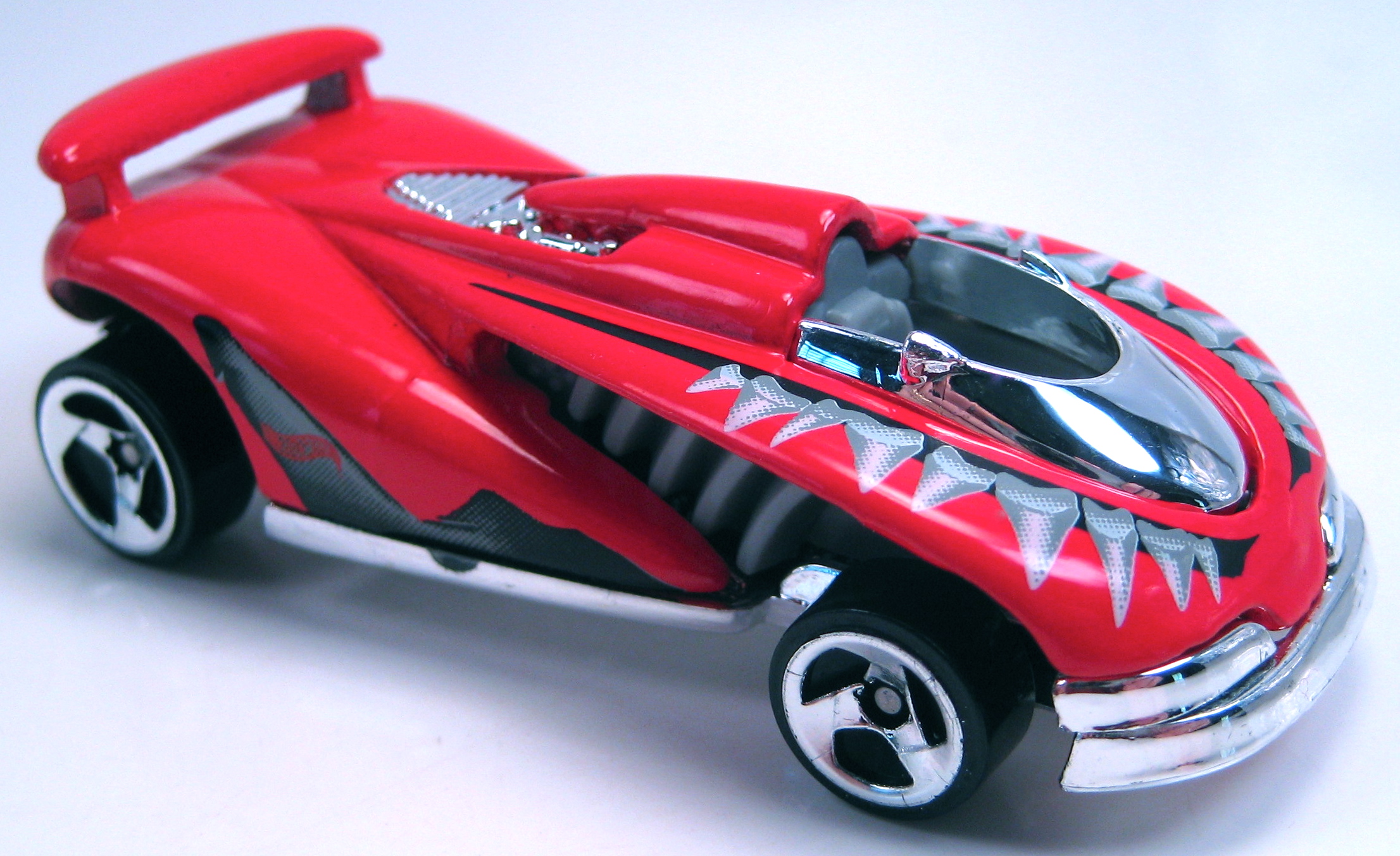 hot wheels tiger shark remote control