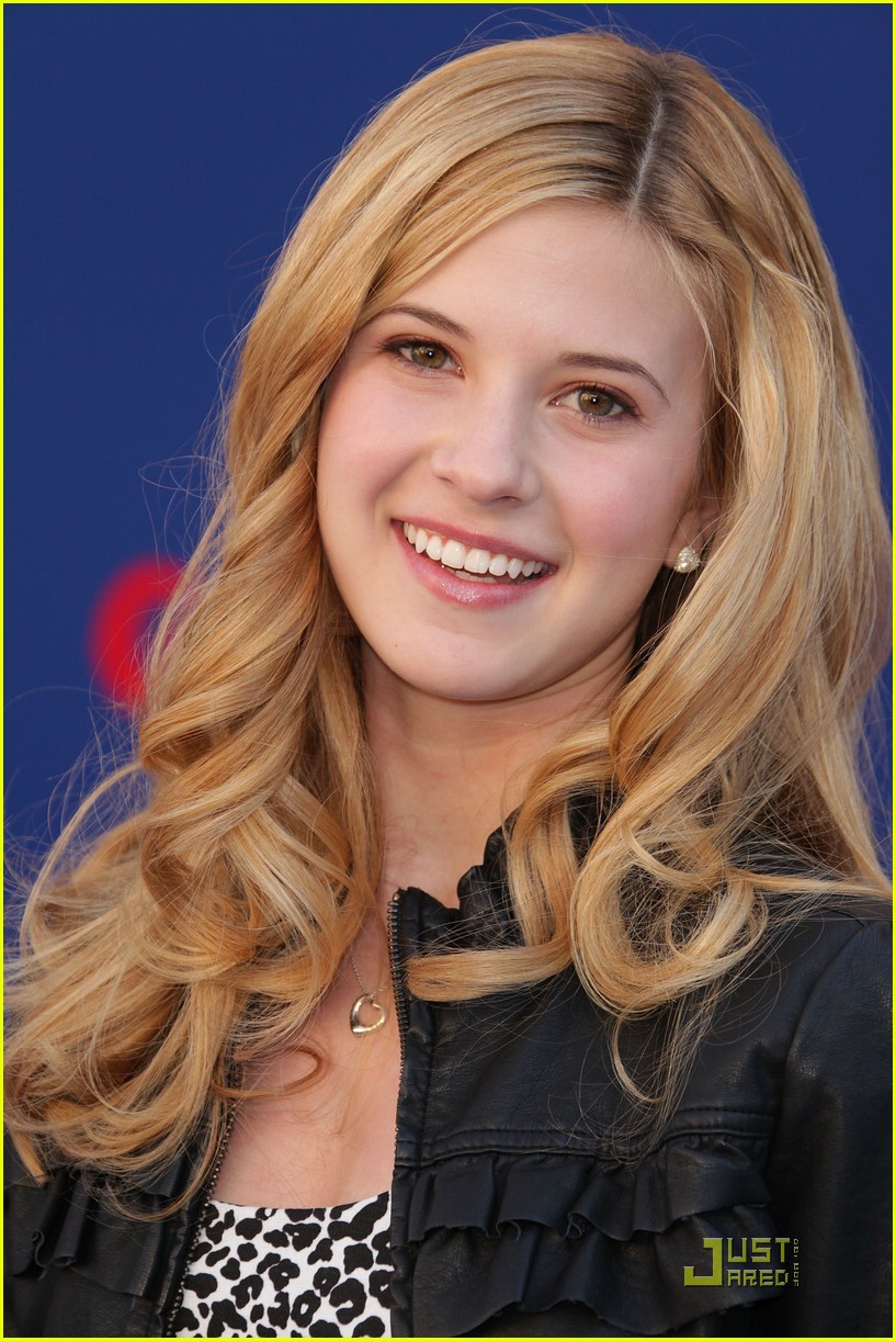 Caroline Sunshine Wiki Shake It Up France 