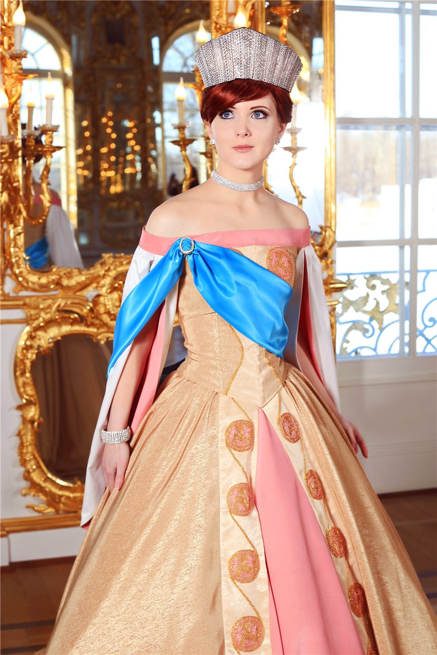 Queen Anastasia I of Norway.jpg