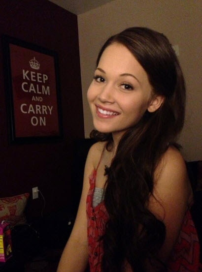 Kelli-berglund-new-hair-oct-15-2013