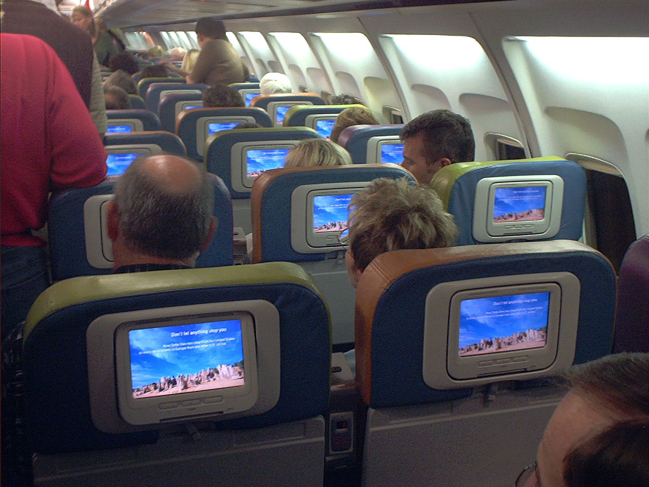 Movies That Dan Watched on an Airplane - The Flop House Wiki - How Can I Watch Movies On The Plane