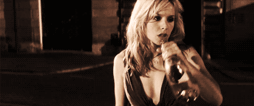 50144-Kristen-Bell-will-drink-to-tha-kTK