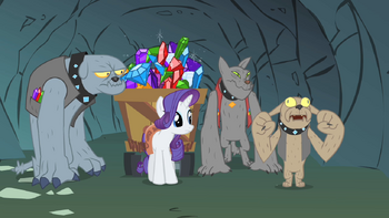 Rarity driving the dogs crazy S1E19