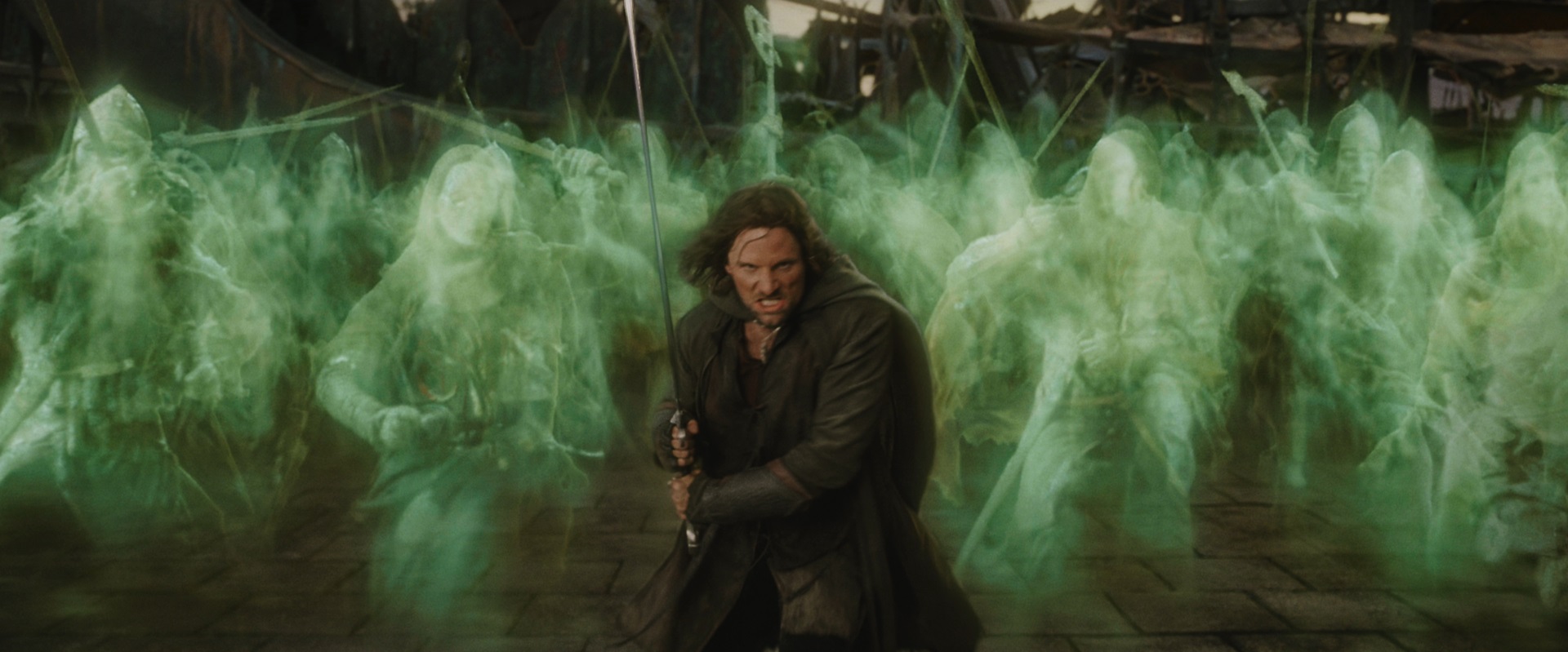 Aragorn_and_army_of_dead.jpg