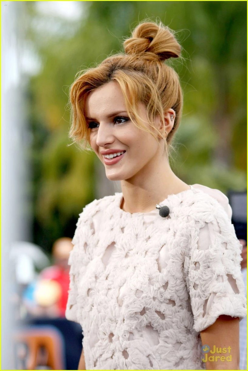 Image - Bella-thorne-blended-extra-09.jpg - Shake It Up Wiki
