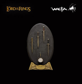 LOTRweaponshobbitlrg-1-