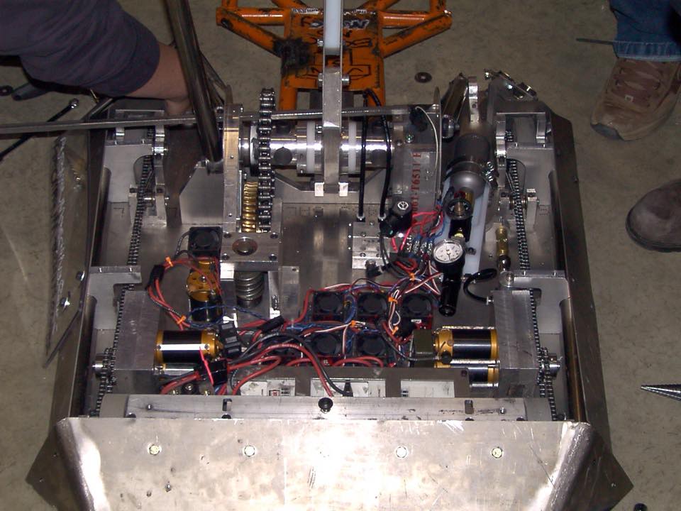Complete Control - Battlebots Wiki