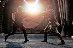 http://img4.wikia.nocookie.net/__cb20080102185101/ru.starwars/images/thumb/a/a6/Anakin_vs_Obiwan.jpg/250px-Anakin_vs_Obiwan.jpg