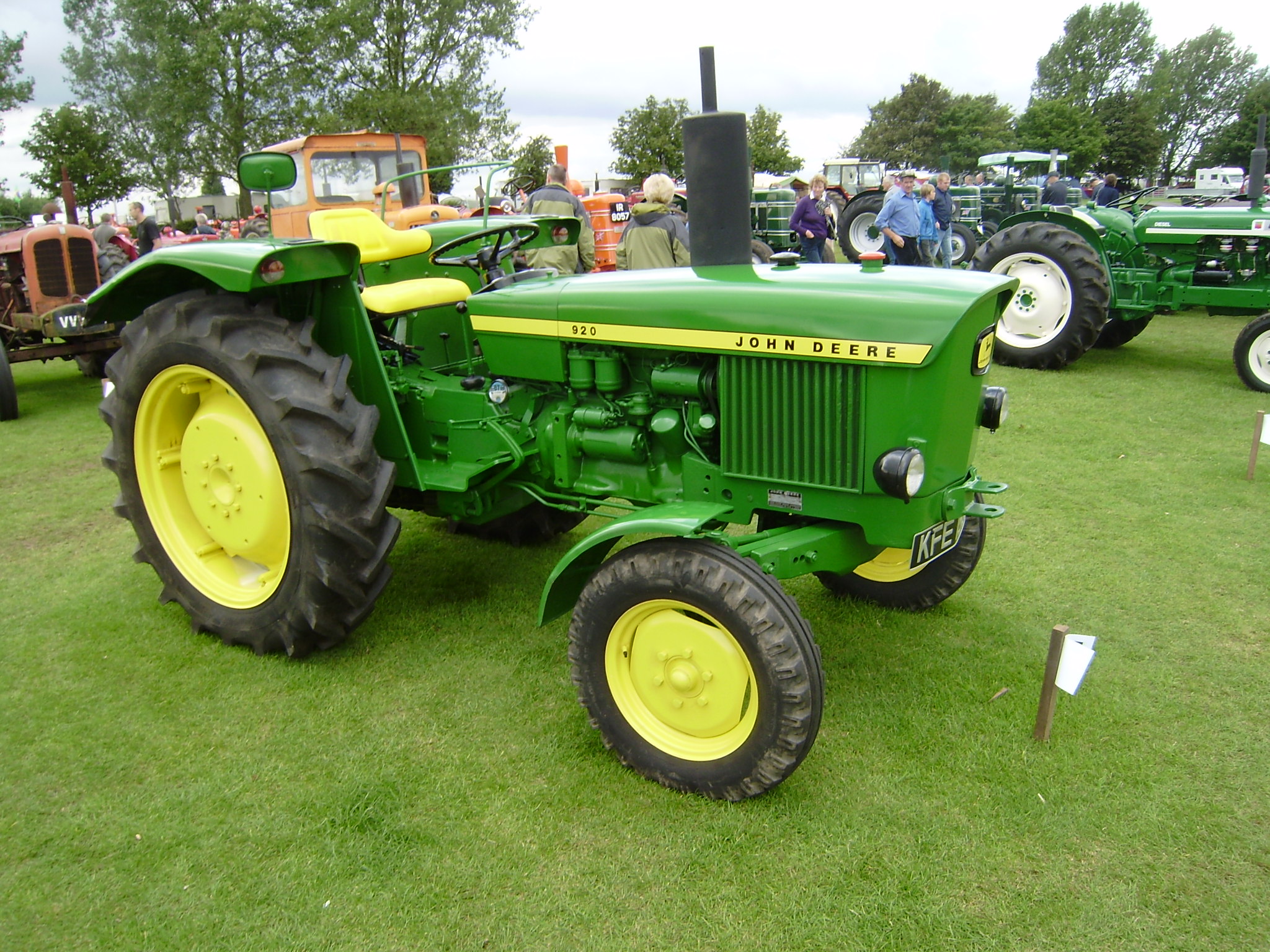 john deere 920 - tractor & construction plant wiki - the