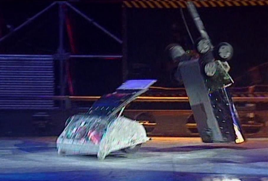 Chaos 2 - Robot Wars Wiki - Robot Wars Extreme, BBC