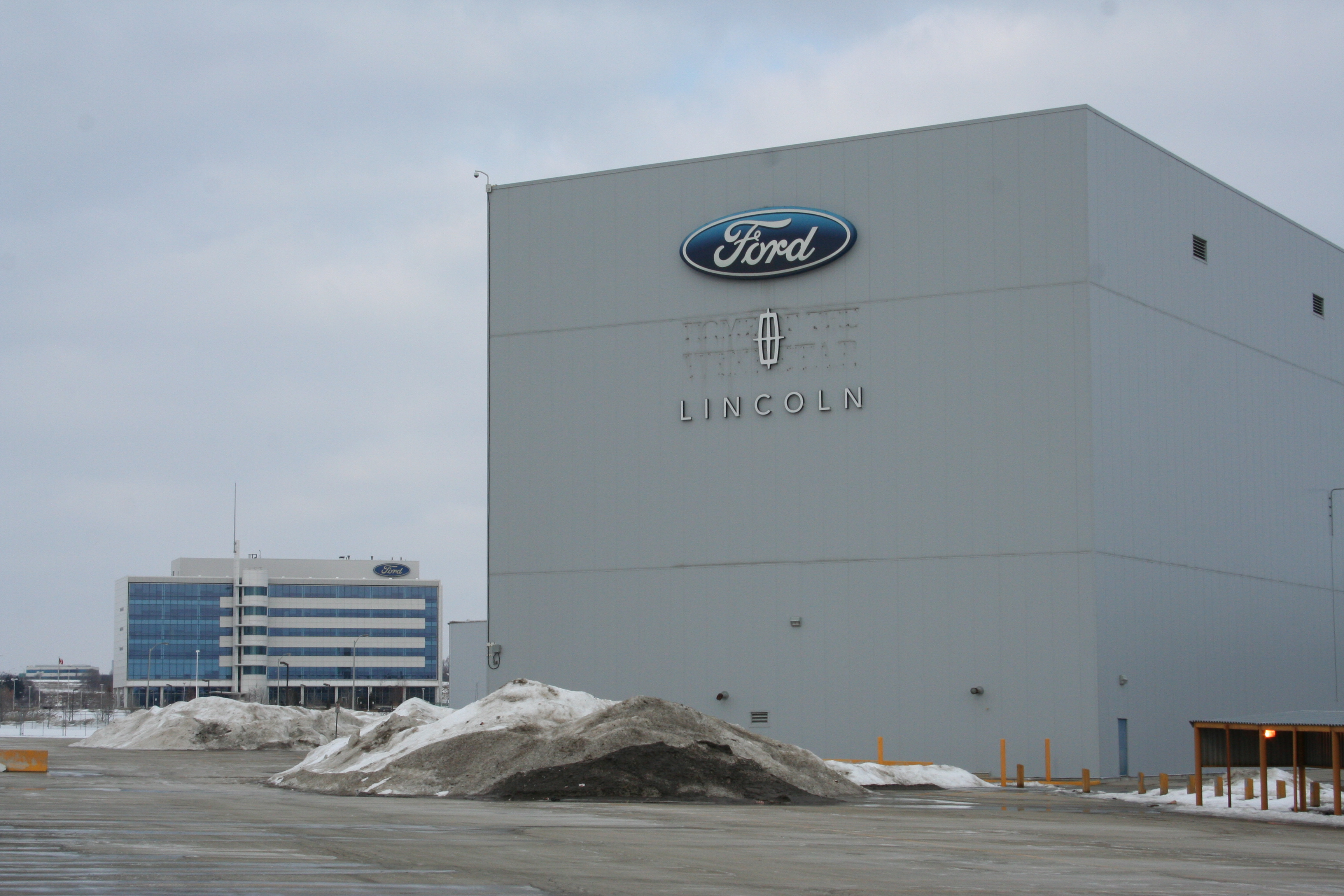Ford plant locations canada #8