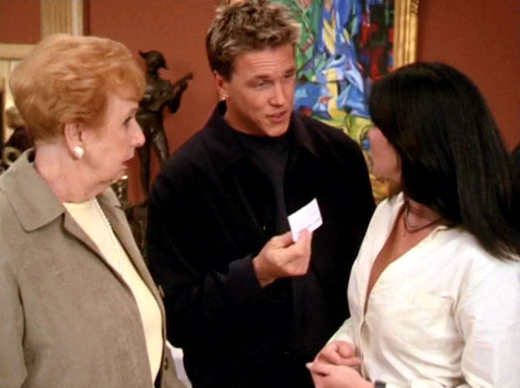 Lochlyn munro twin brother