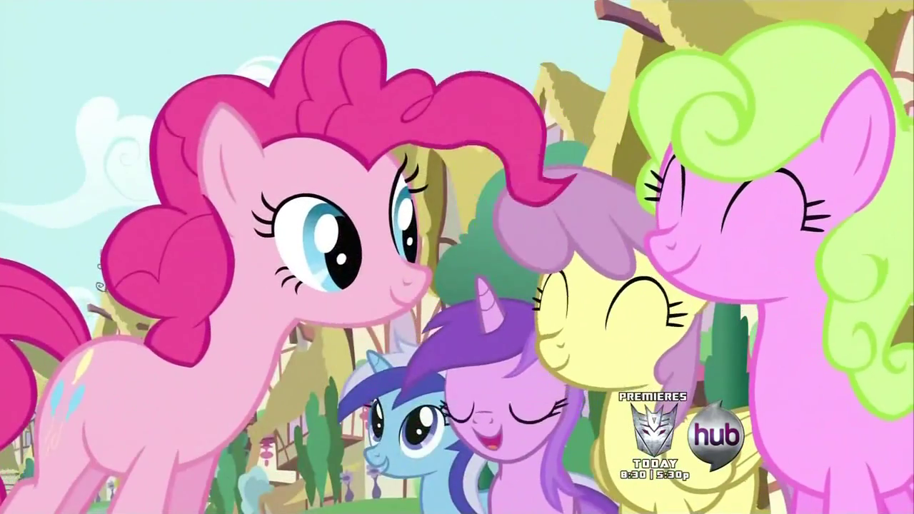 Image - Pinkie Pie's song pony crowd 3 S2E18.png - My Little Pony ...