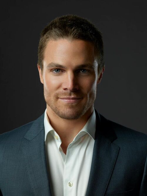 Oliver Queen - Wiki Arrow